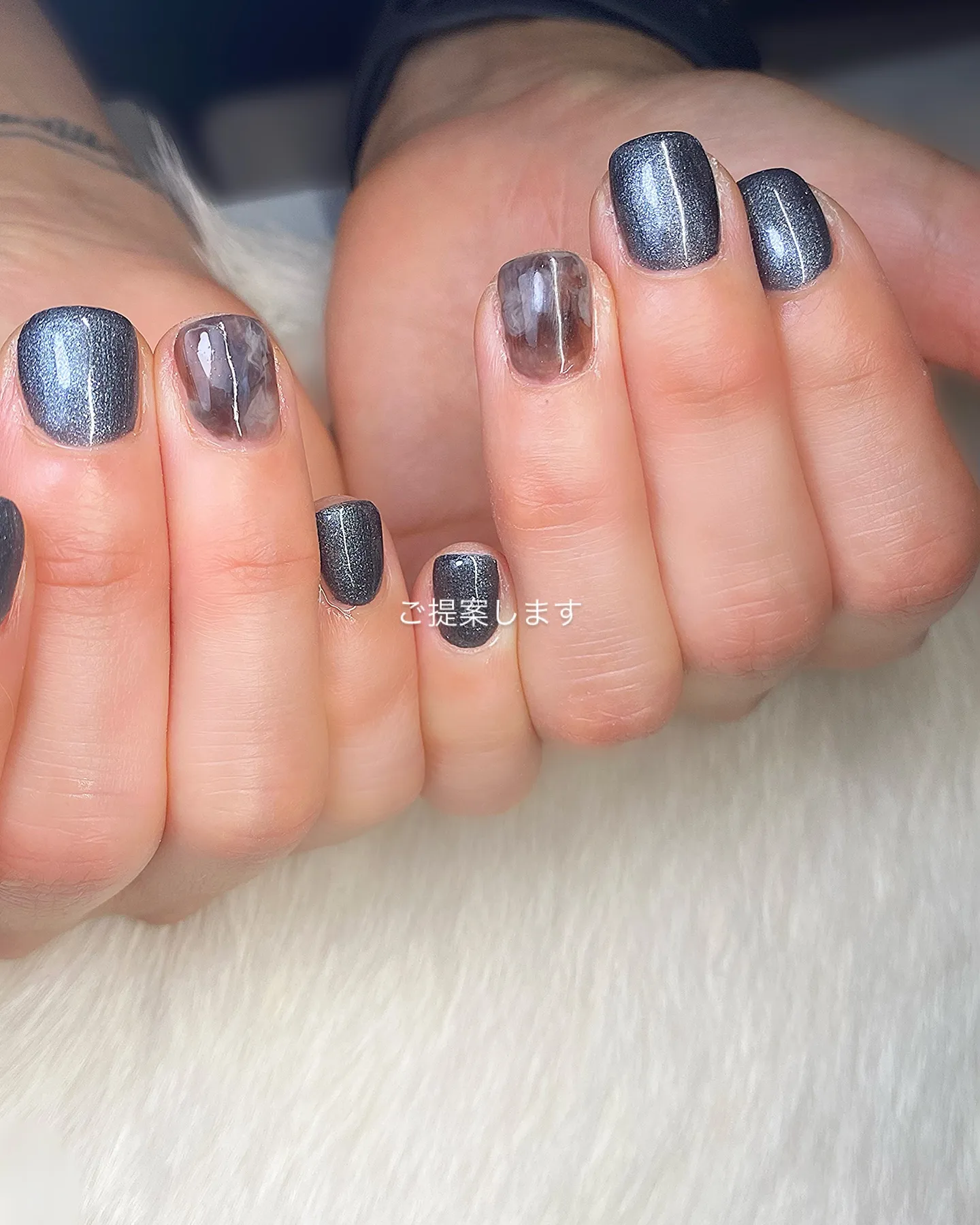 足立区扇大橋エスペランサネイルでは豊富なカラーで楽しめるひと...