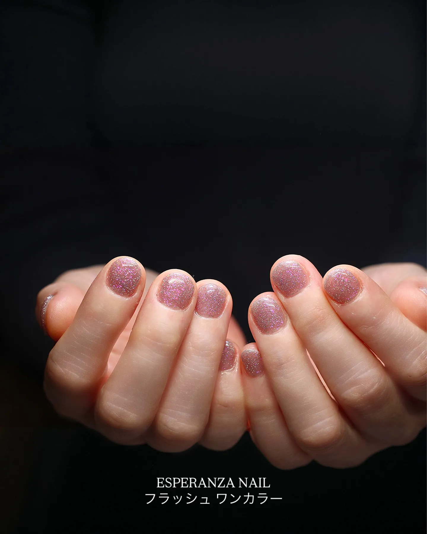 フラッシュネイルも人気の季節になってきました！