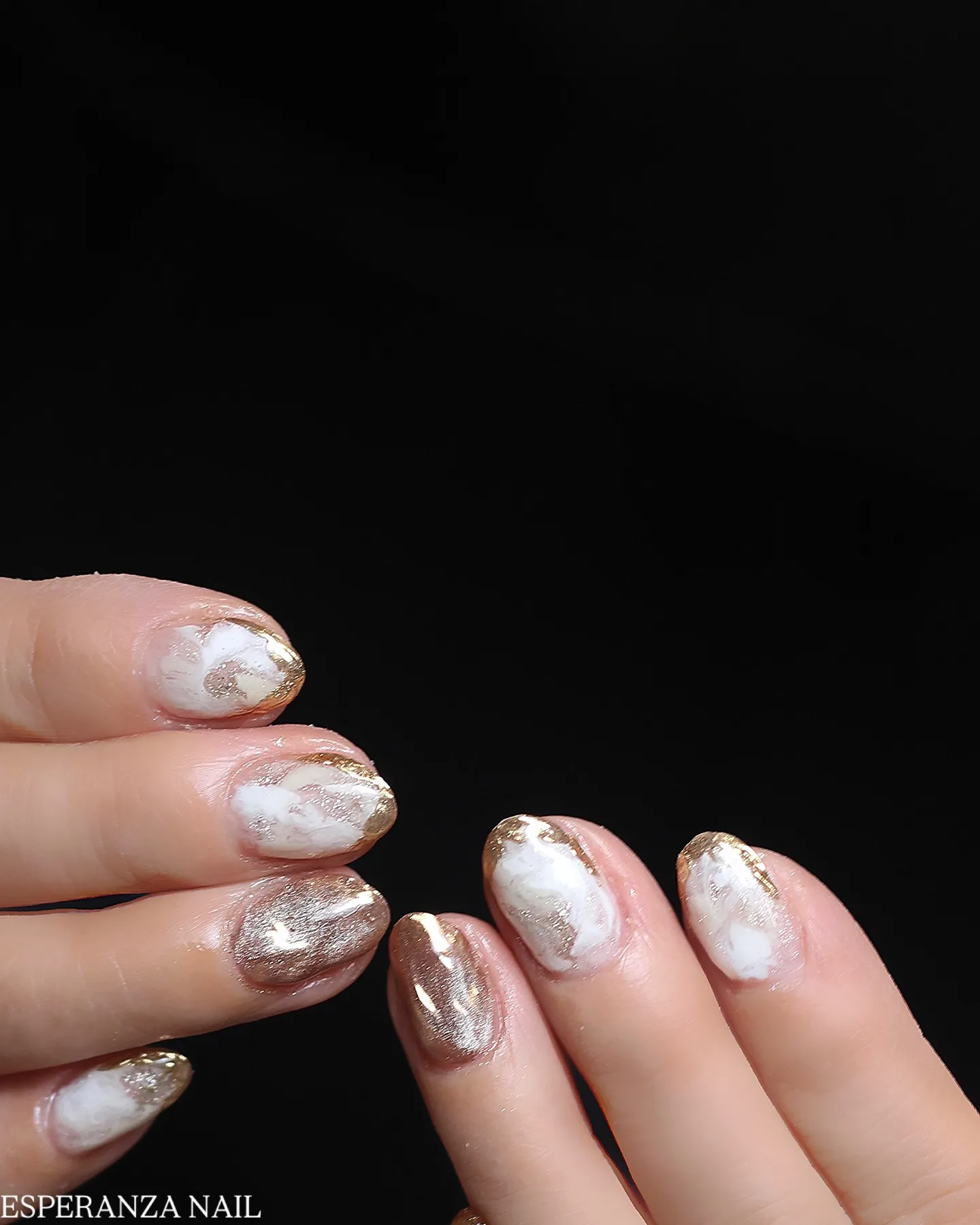 足立区扇大橋エスペランサネイルで100種以上の定額デザインが...